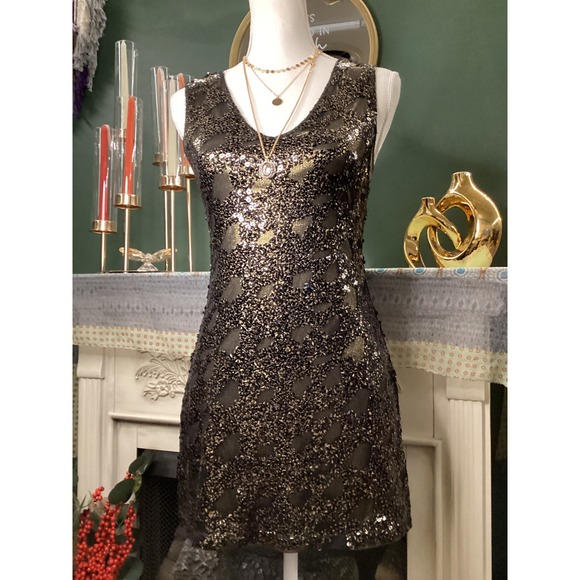Express Dresses & Skirts - Express Black Gold Sequin V-Neck‎ Mini Dress Sleeveless Party Cocktail XS